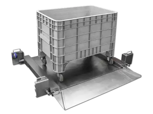 Mobile drive-in scale with ramp and display column